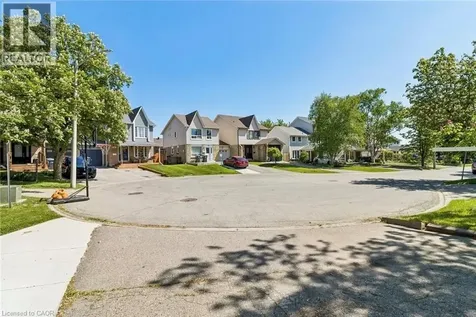 32 Lansing Square Brampton ON L6Z 1E6