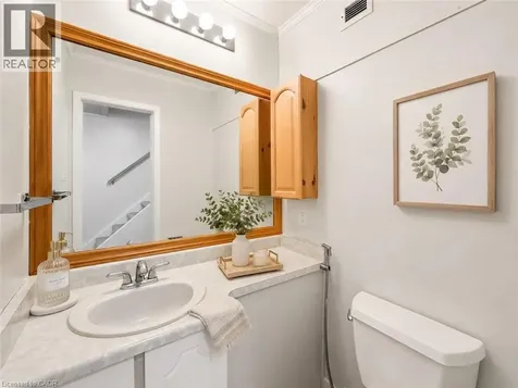 30 Green Valley Drive Kitchener ON N2P 1G8