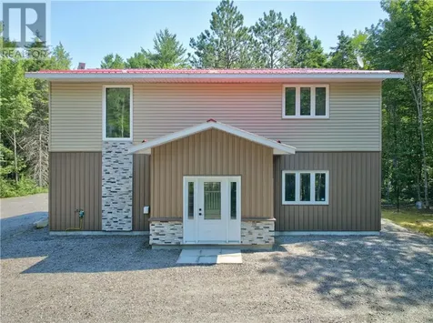 264 Lakeview Drive Alban ON P0M 1A0