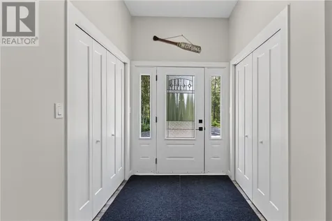 264 Lakeview Drive Alban ON P0M 1A0