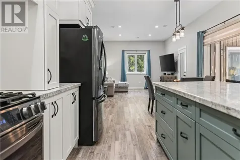 264 Lakeview Drive Alban ON P0M 1A0