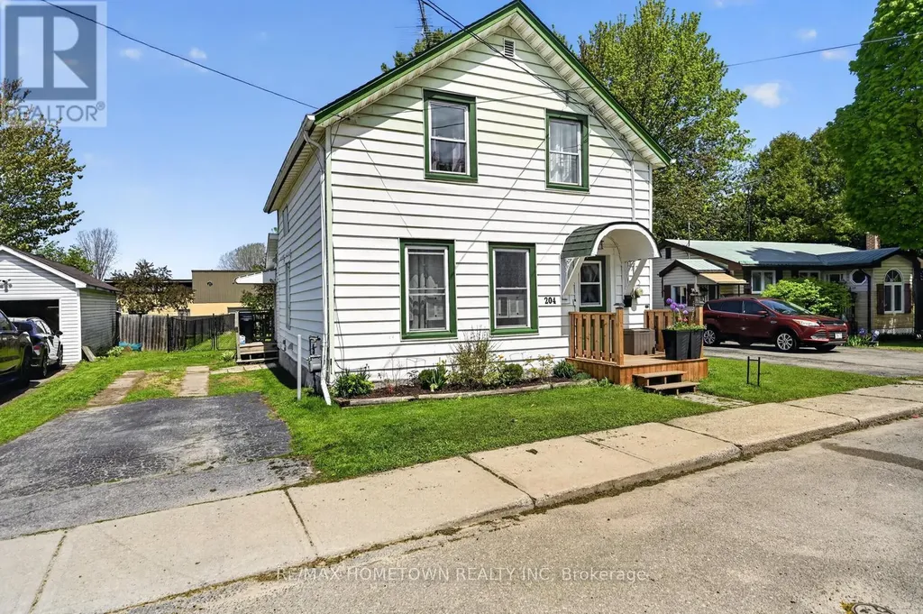 204 Wood Street East Prescott ON K0E 1T0