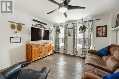 204 Wood Street East Prescott ON K0E 1T0