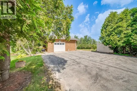 1203 County Road 27 Lakeshore ON N8L 1B7