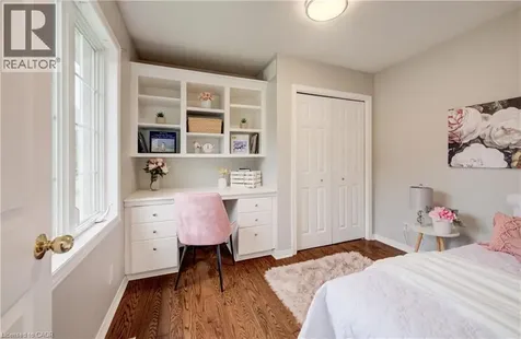 27 Chandos Drive Kitchener ON N2A 3C2