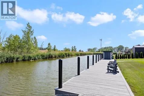 19045 Haven Avenue Lakeshore ON N0P 2L0