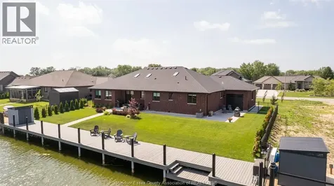 19045 Haven Avenue Lakeshore ON N0P 2L0
