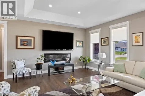 19045 Haven Avenue Lakeshore ON N0P 2L0