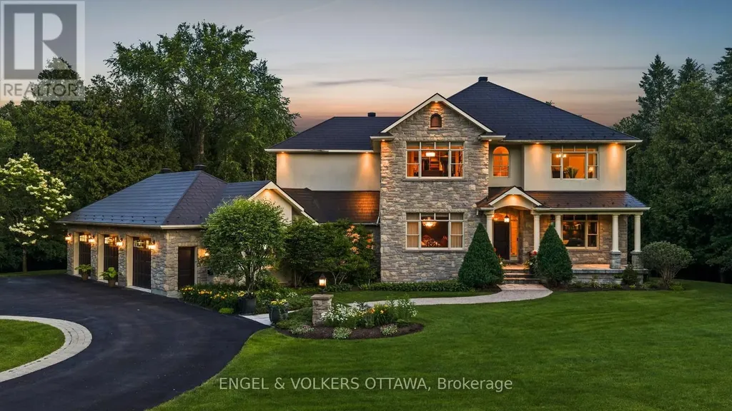 140 Lady Lochead Lane Ottawa ON K0A 1L0