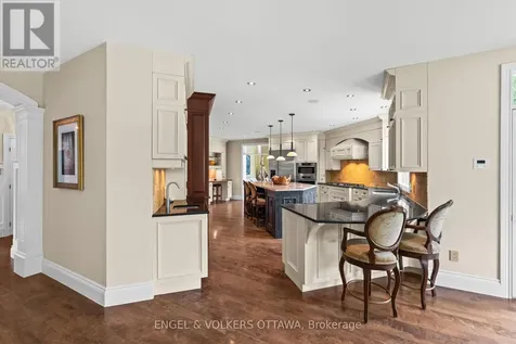 140 Lady Lochead Lane Ottawa ON K0A 1L0