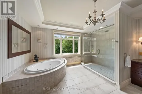 140 Lady Lochead Lane Ottawa ON K0A 1L0