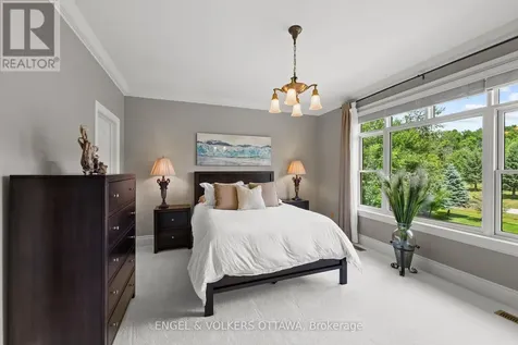140 Lady Lochead Lane Ottawa ON K0A 1L0