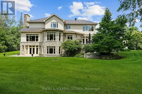 140 Lady Lochead Lane Ottawa ON K0A 1L0