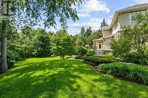 140 Lady Lochead Lane Ottawa ON K0A 1L0