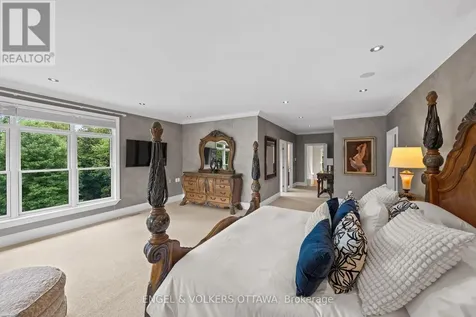 140 Lady Lochead Lane Ottawa ON K0A 1L0