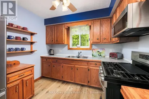 259 Bradley Drive Northern Bruce Peninsula ON N0H 1Z0