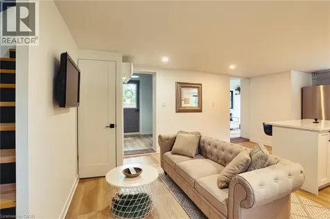 4 Elizabeth Street Bayfield ON N0M 1G0