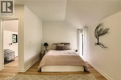 4 Elizabeth Street Bayfield ON N0M 1G0