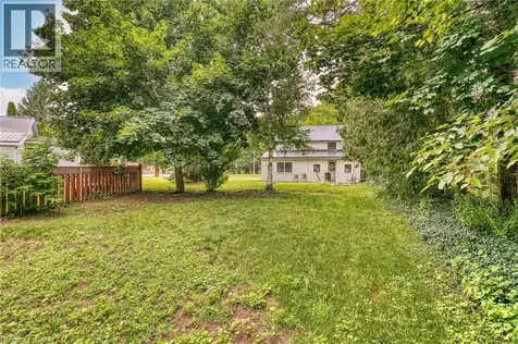 4 Elizabeth Street Bayfield ON N0M 1G0