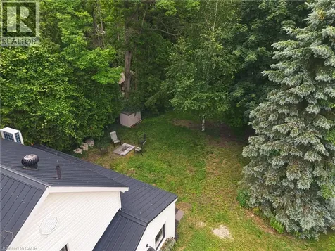 4 Elizabeth Street Bayfield ON N0M 1G0
