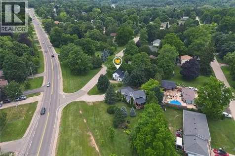 4 Elizabeth Street Bayfield ON N0M 1G0