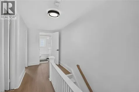 39 Beechwood Avenue Hamilton ON L8L 2S5
