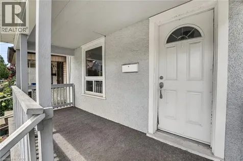 39 Beechwood Avenue Hamilton ON L8L 2S5
