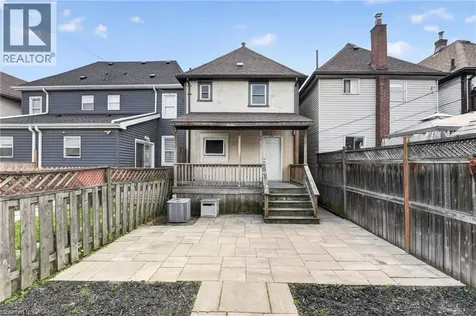 39 Beechwood Avenue Hamilton ON L8L 2S5