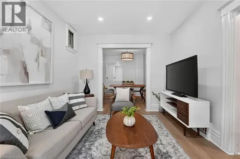 39 Beechwood Avenue Hamilton ON L8L 2S5