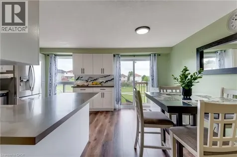 235 Red Clover Court Kitchener ON N2E 4J5