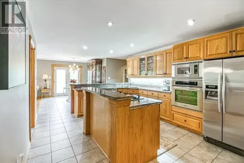 24 Ursa Court Sudbury ON P3E 6B8
