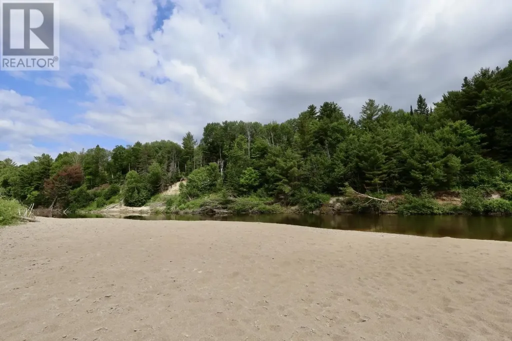 190 Byes Side Road Goulais River ON P0S 1E0