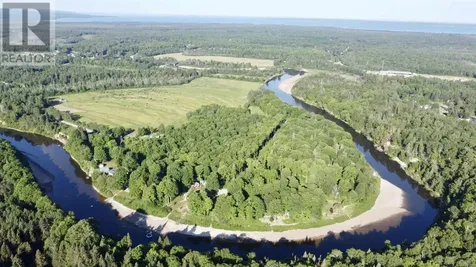 190 Byes Side Road Goulais River ON P0S 1E0