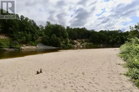 190 Byes Side Road Goulais River ON P0S 1E0