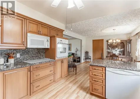 741 Dominion Drive Hanmer ON