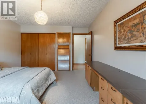 741 Dominion Drive Hanmer ON