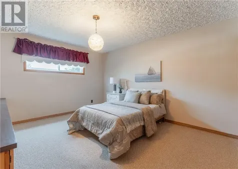 741 Dominion Drive Hanmer ON