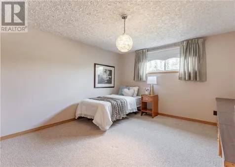 741 Dominion Drive Hanmer ON