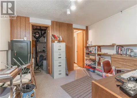 741 Dominion Drive Hanmer ON