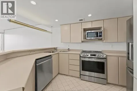 380 Pelissier Street Windsor ON N9A 6V9