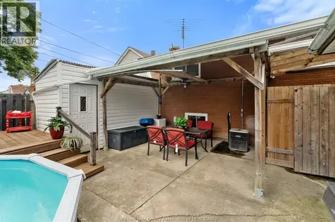 1491 Ellrose Avenue Windsor ON N8Y 3X4