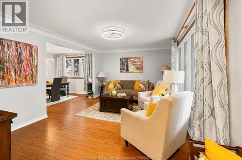 1491 Ellrose Avenue Windsor ON N8Y 3X4