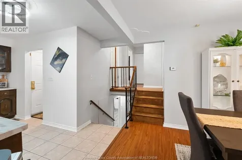 1491 Ellrose Avenue Windsor ON N8Y 3X4