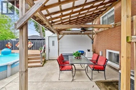 1491 Ellrose Avenue Windsor ON N8Y 3X4