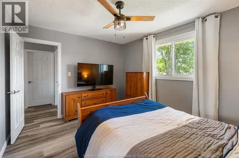 538 Michael Crescent Lasalle ON N9J 3B9