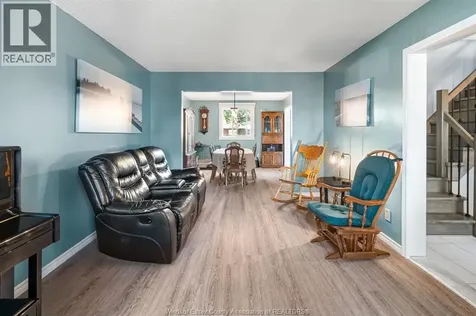 538 Michael Crescent Lasalle ON N9J 3B9