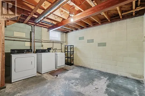 6 Glenview Crescent Perth ON K7H 2L2