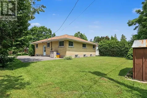 6 Glenview Crescent Perth ON K7H 2L2