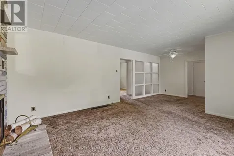 6 Glenview Crescent Perth ON K7H 2L2