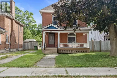 30 Owaissa Street St. Thomas ON N5P 1T2